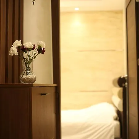 Διαμέρισμα Fine Story Lux - Jacuzzi & Wifi & Netflix & Mini Bar *